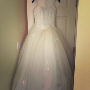 Oleg Cassini wedding gown